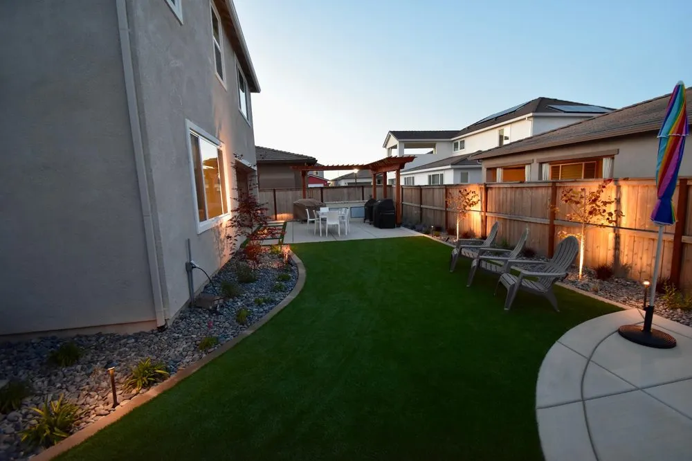 Custom landscaping services for beautiful yards in Sacramento, CA by Stuteville Landscaping