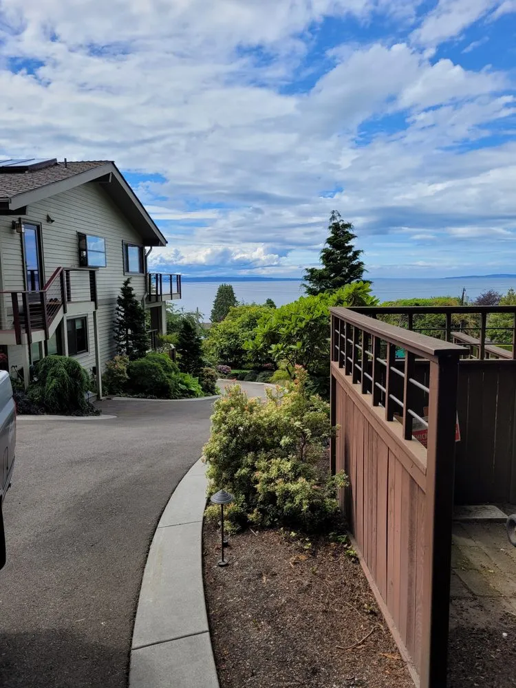 Professional outdoor landscaping in Stanwood, WA by Su Casa Landscaping