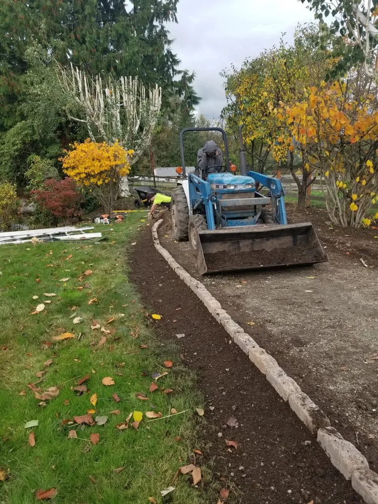 Affordable lawn mowing service for residential properties in Stanwood, WA by Su Casa Landscaping