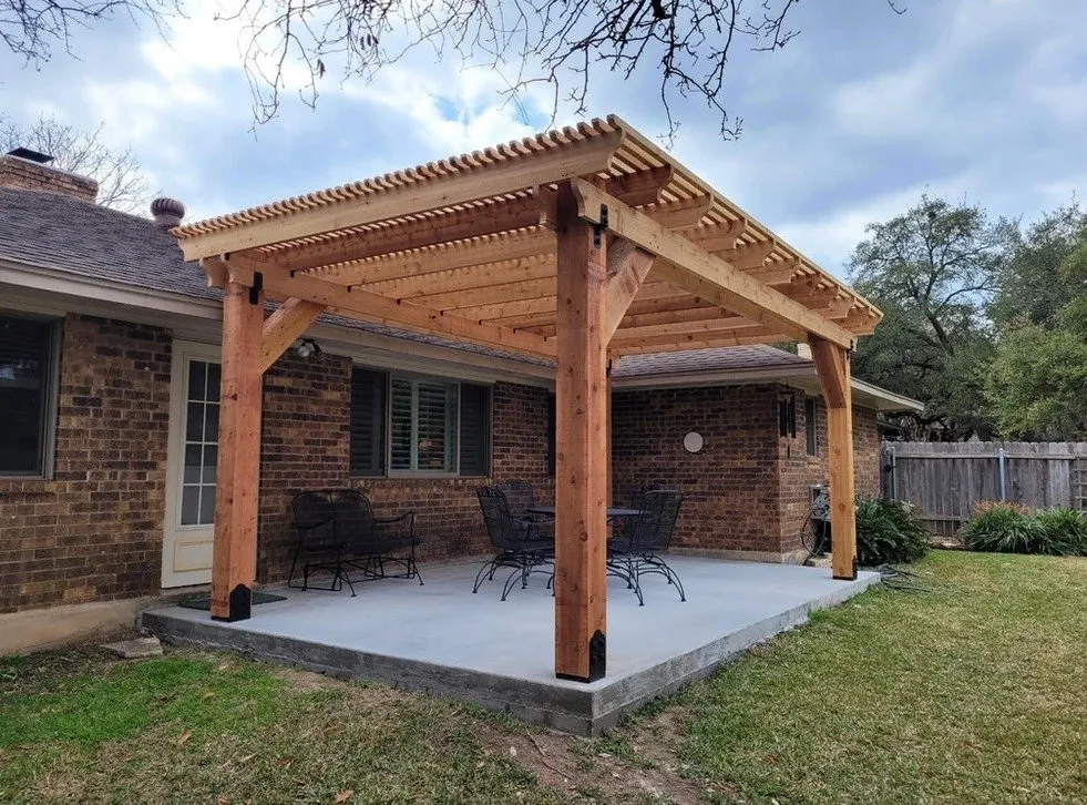 Reliable yard cleanup service experts serving Austin, TX - Sublime Patio & Landscape