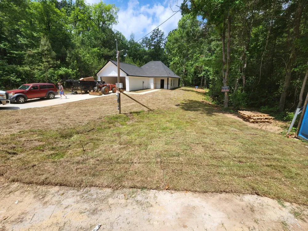 Expert landscaping services experts serving Monroe, LA - Suburban Lawn Pro