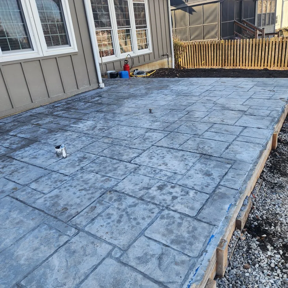 Trusted yard cleanup service for year-round maintenance across Belton, MO - Sudds Services