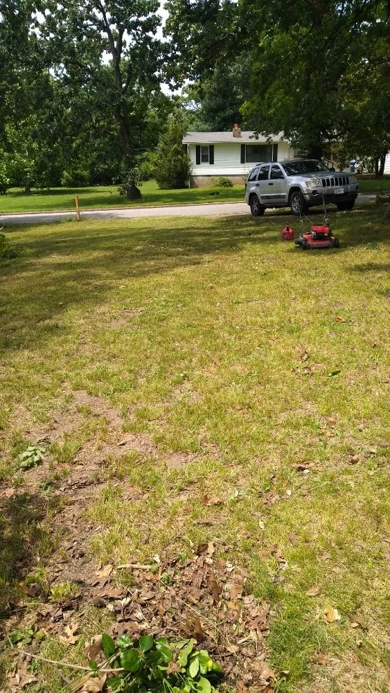 Top-rated residential landscaping experts serving Joplin, MO - Sue & Joe's Family Mowing