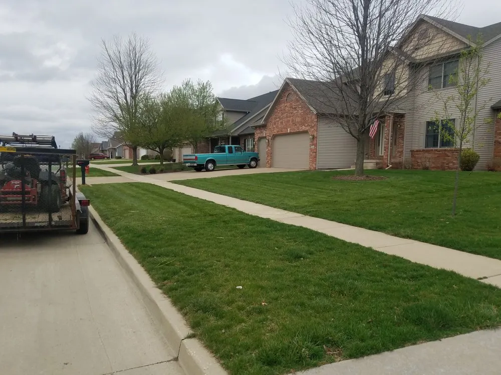 Local landscaping services in Bloomington, IL - Sugar Creek Landscaping & Tree Service