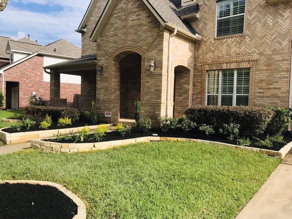 Trusted lawn care service in Sugar Land, TX by Sugar Land Irrigation & Maintenance
