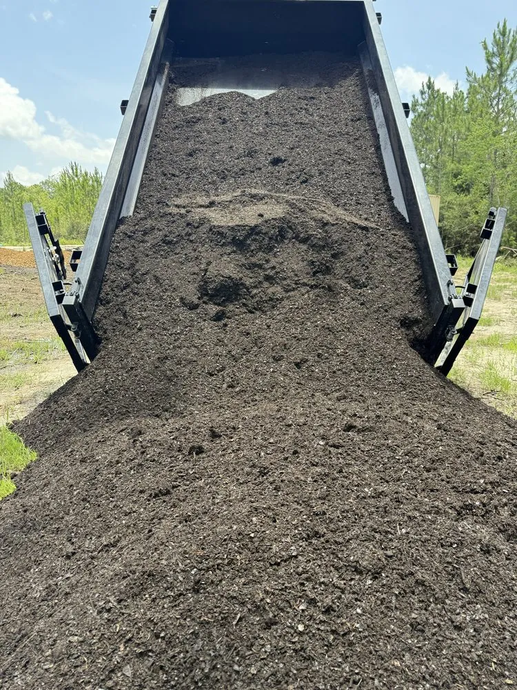 Professional yard cleanup service in Gulf Breeze, FL - Sugar Shores Landscaping