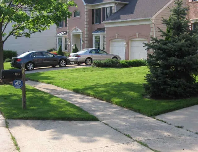Reliable yard maintenance in Ijamsville, MD - Sugarloaf Lawn Care