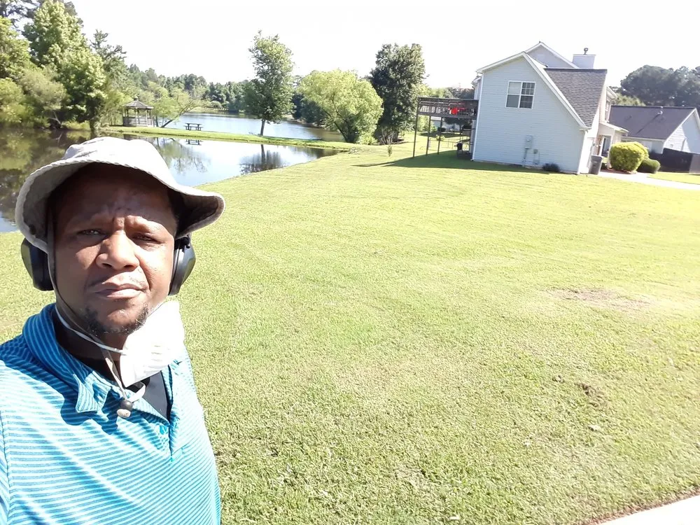 Trusted outdoor landscaping experts serving Hampton, GA - Sullie's Landscaping & Home Improvement