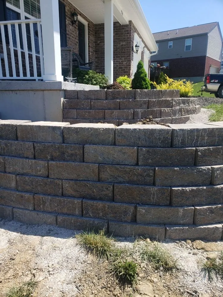 Custom outdoor landscaping experts serving Newport, KY - Sullivan Landscaping