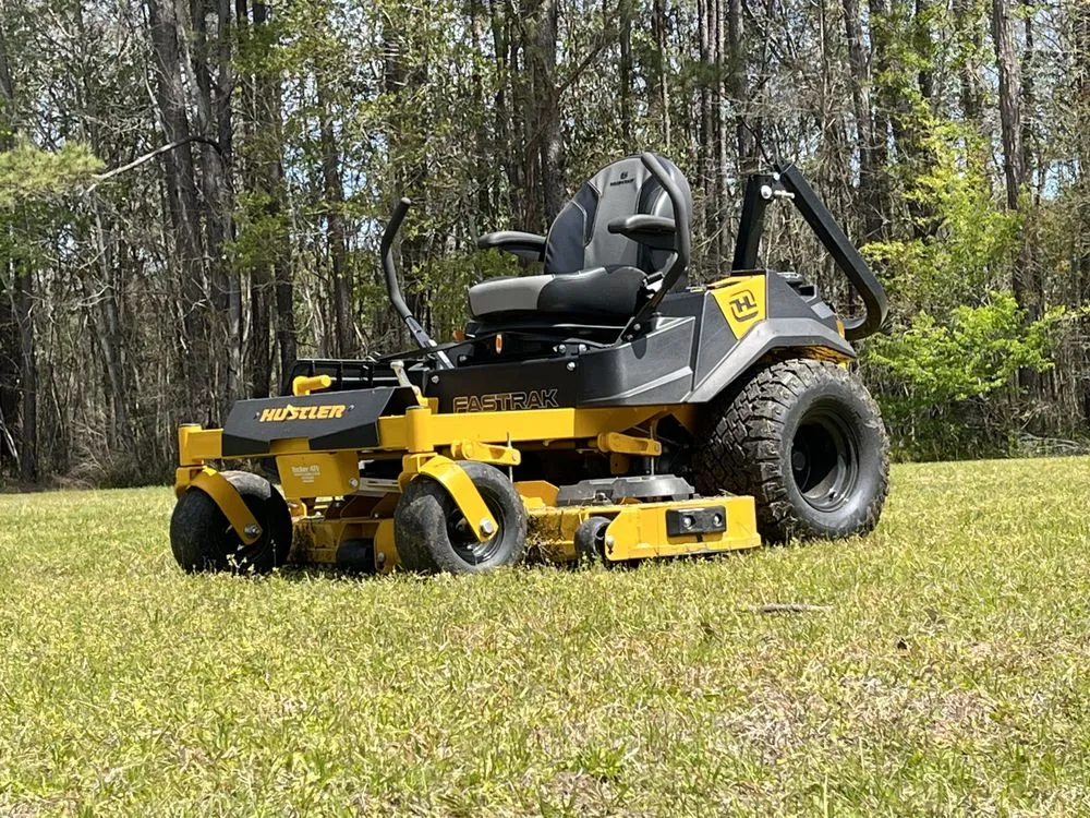 Custom yard maintenance experts serving McIntosh, AL - Sullivan Lawn Services