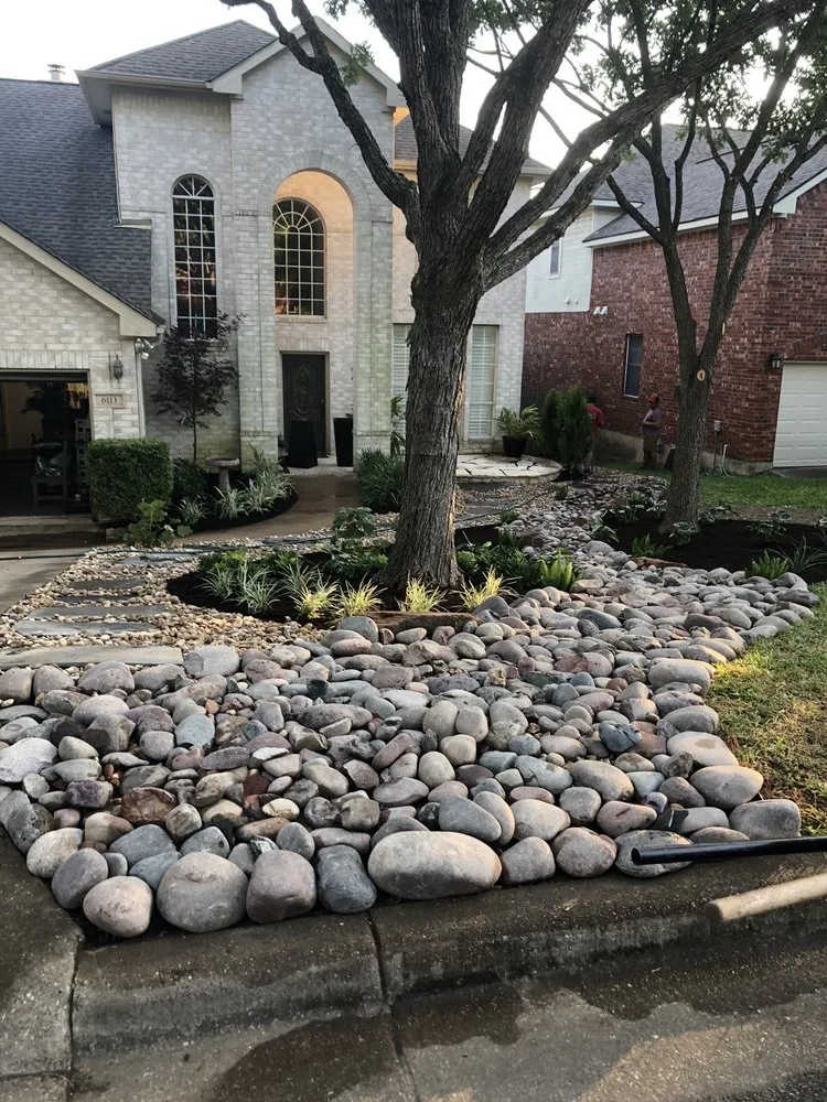 Top-rated landscaping services for year-round maintenance in Austin, TX by Sullivan's Landscaping & Lawn Service