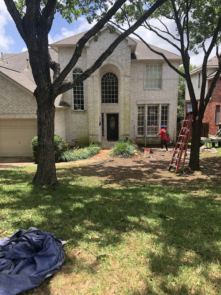 Expert lawn care service in Austin, TX by Sullivan's Landscaping & Lawn Service