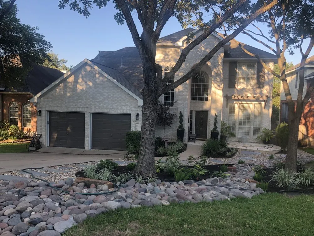 Professional yard cleanup service experts serving Austin, TX - Sullivan's Landscaping & Lawn Service