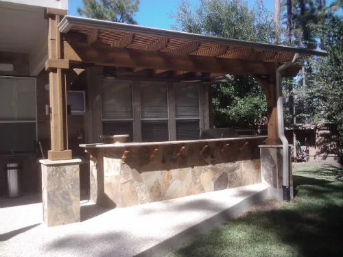 Affordable yard cleanup service for year-round maintenance across Spring, TX - Sullivent Services