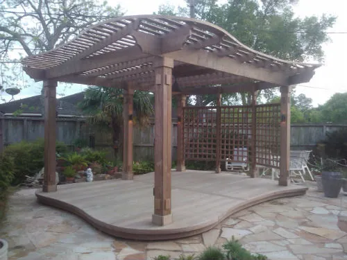 Custom lawn care service in Spring, TX by Sullivent Services