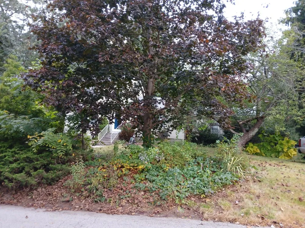 Custom garden landscaping in Johnston, RI - Sully's Maintenance Monster