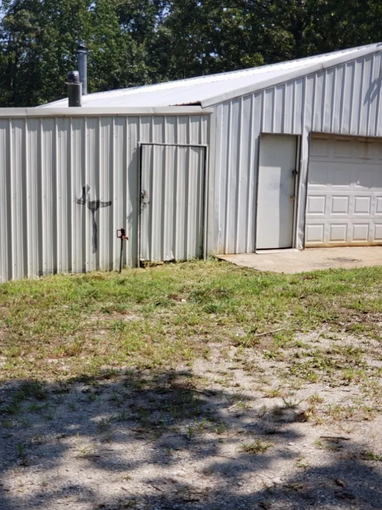 Affordable yard maintenance experts serving Warsaw, MO - Sully's Midwest Mowing