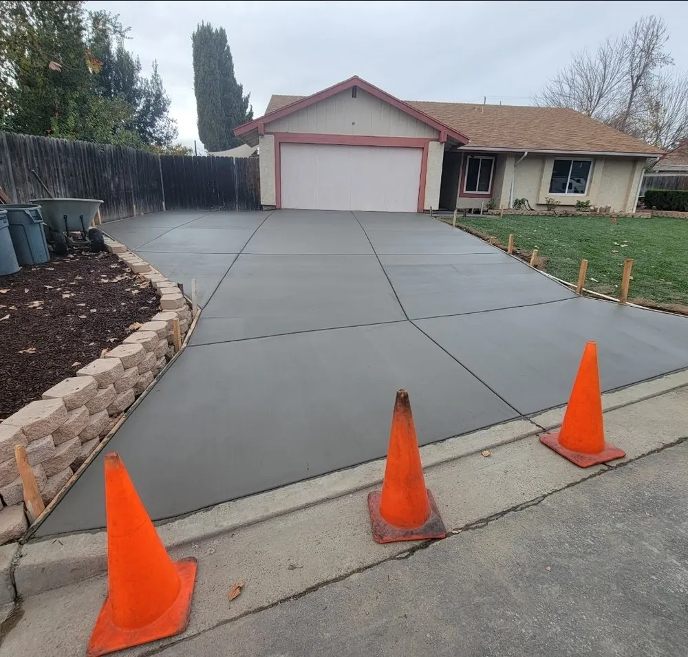 Professional residential landscaping experts serving Saint George, UT - Sultan's Tree Surgeon Expert