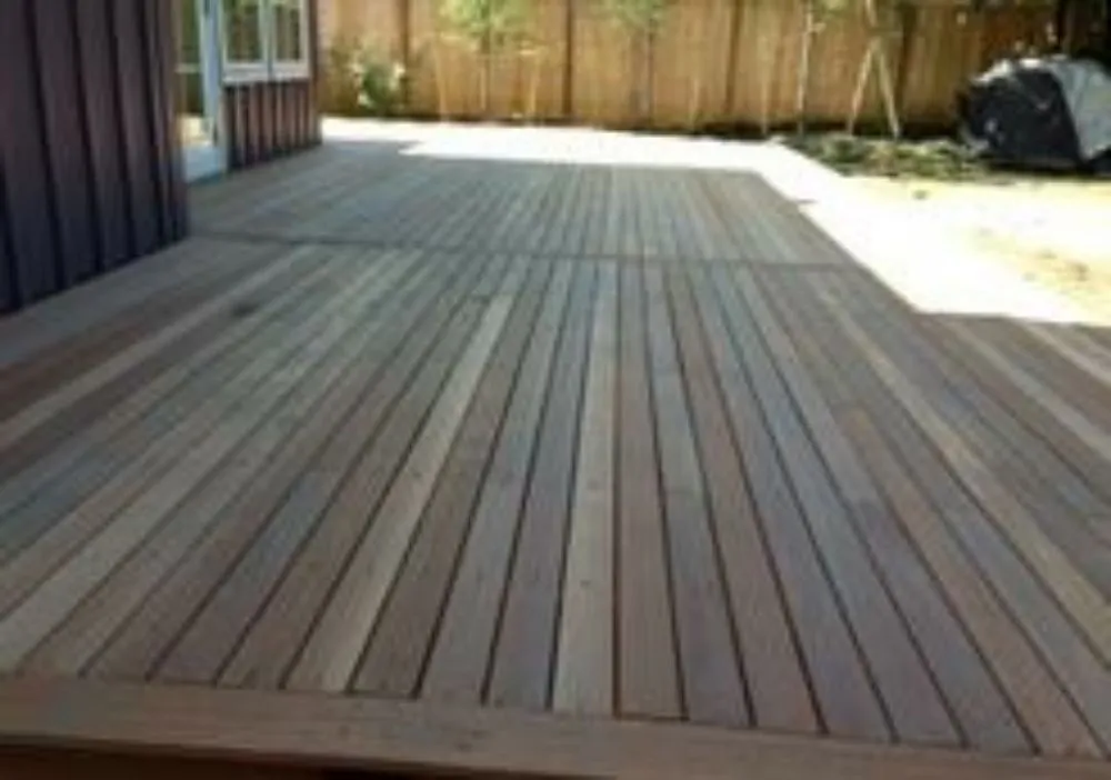 Expert lawn care service experts serving Anchorage, AK - Summer Landscaping