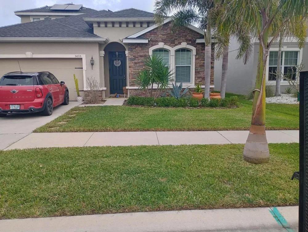 Trusted outdoor landscaping in Ruskin, FL by Summergreen Lawncare