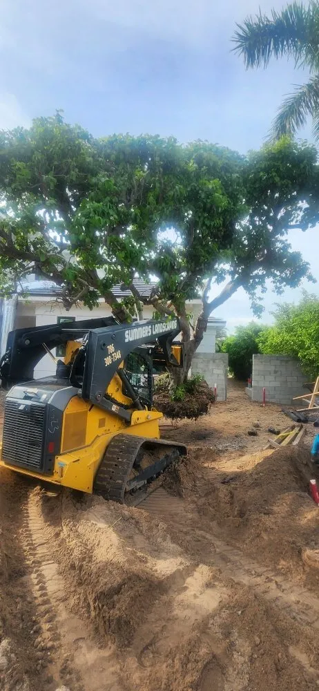 Affordable residential landscaping in Cutler Bay, FL by Summers Landscaping