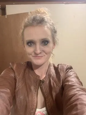 Summers Massey Closet Logo