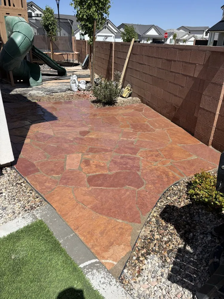 Custom yard maintenance for beautiful yards in St. George, UT by Summit Contracting
