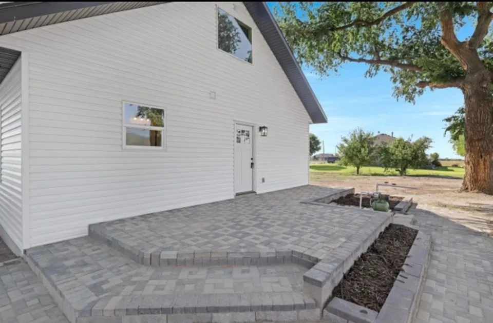 Expert landscaping services experts serving St. George, UT - Summit Contracting