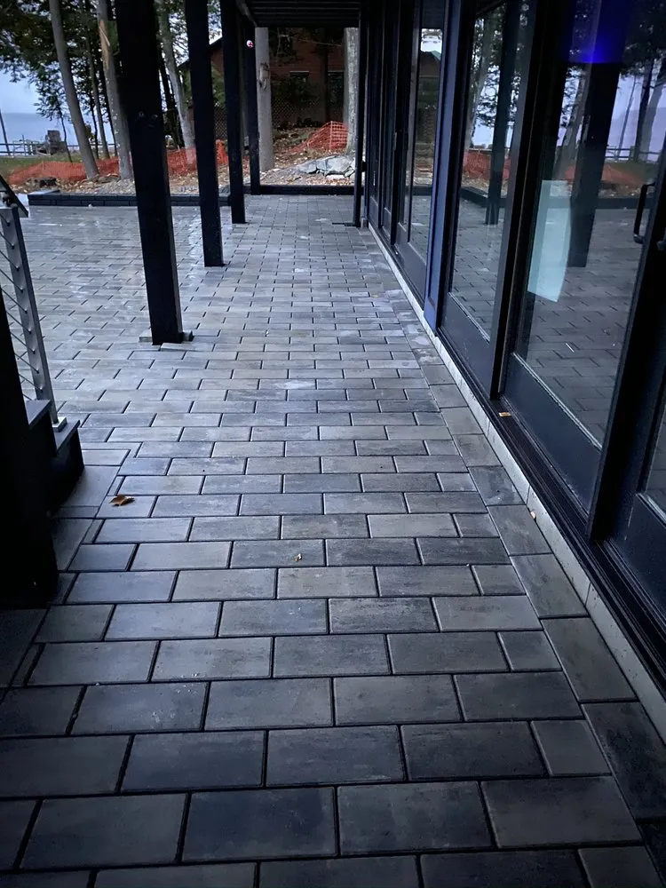 Expert yard maintenance in Nashua, NH - Summit Landscape Construction