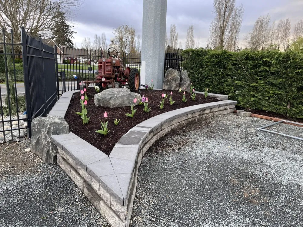 Top-rated yard cleanup service experts serving Tacoma, WA - Summit Landscaping