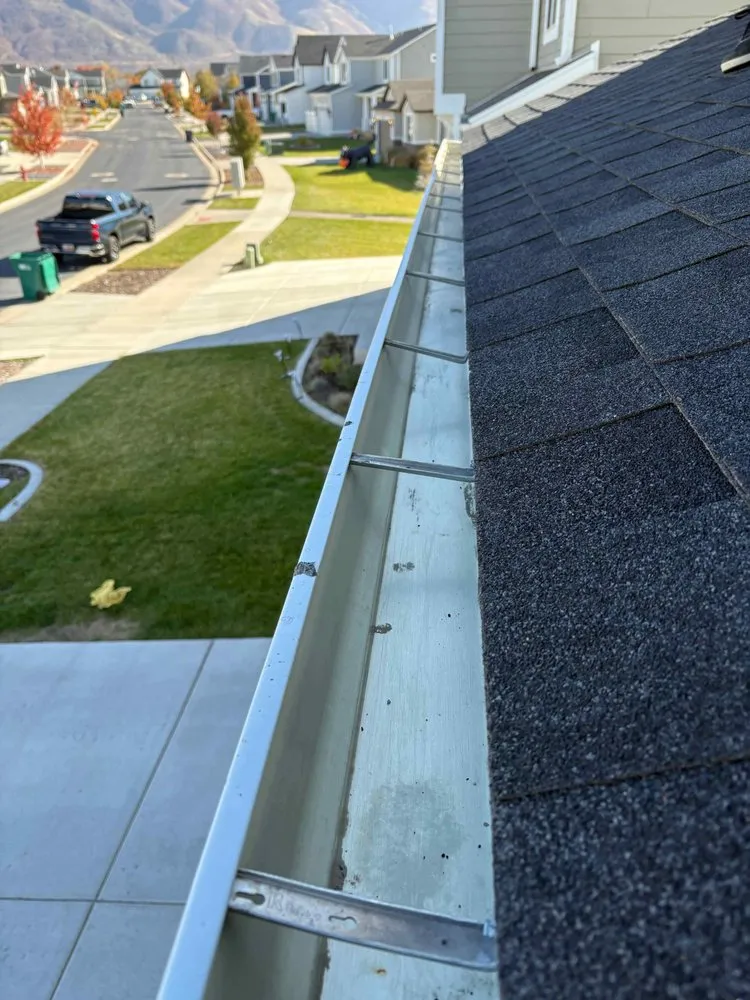 Affordable yard maintenance experts serving Centerville, UT - Summit Lawn Care