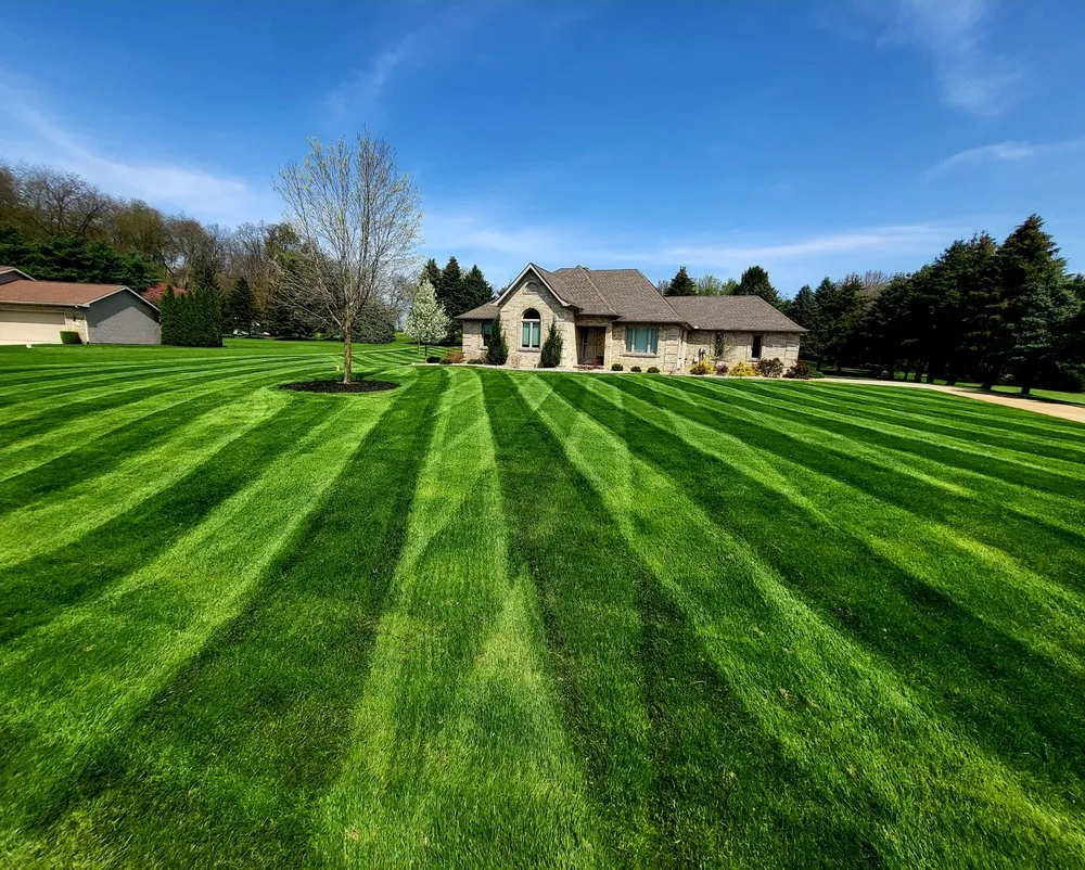 Trusted residential landscaping experts serving Ypsilanti, MI - Summit Outdoor Management