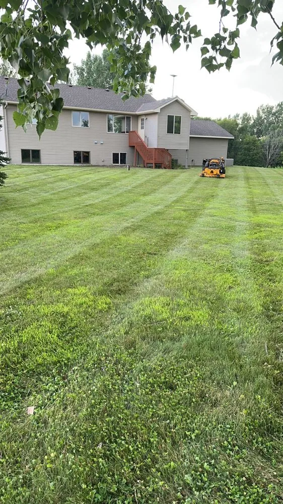 Affordable yard maintenance experts serving Rockford, MN - Summit Services
