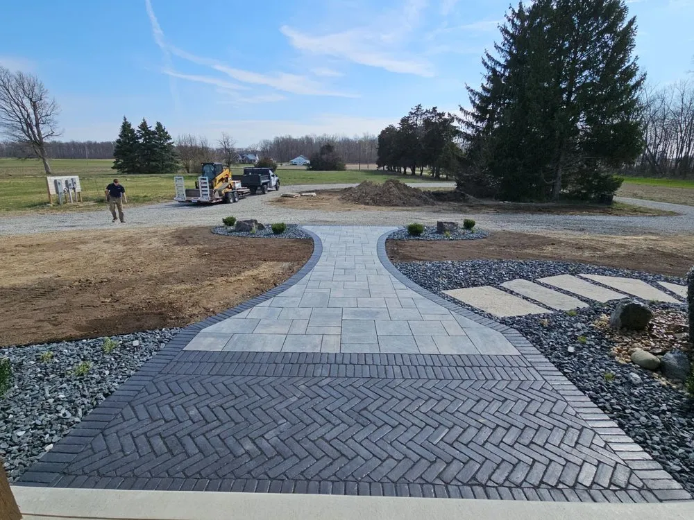 Custom residential landscaping in Wapakoneta, OH - SummitView Landscape and Design