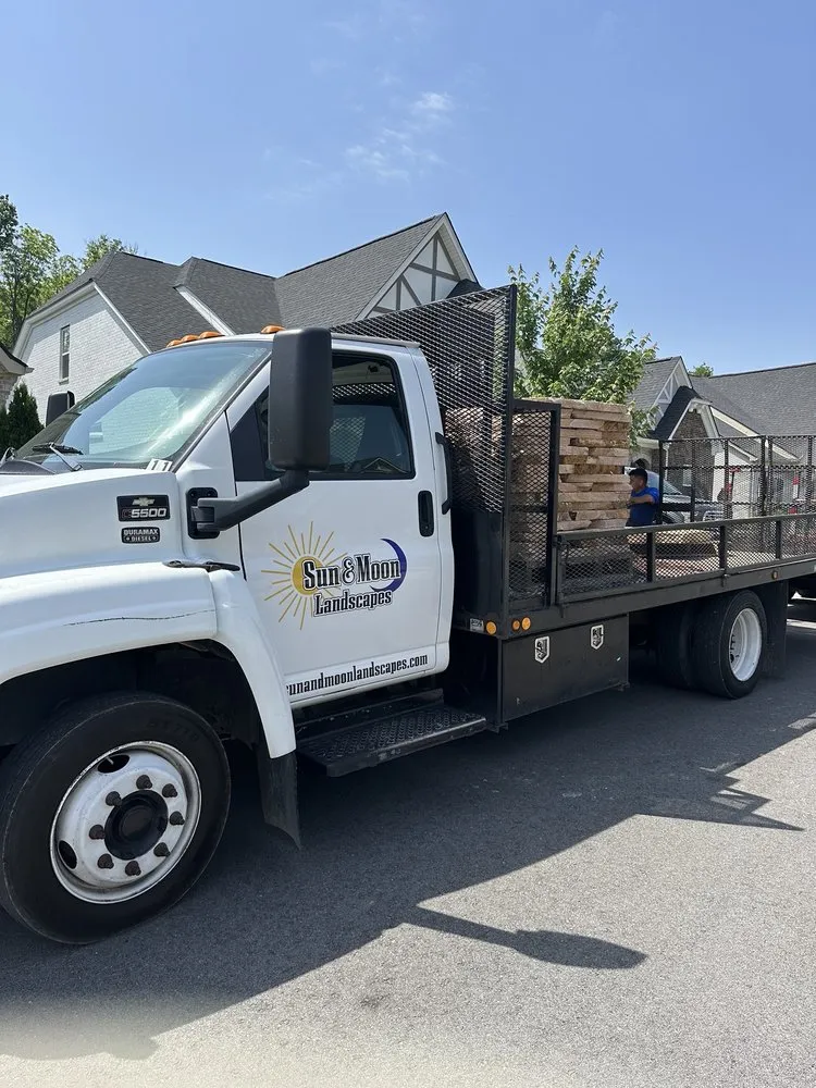 Custom yard maintenance experts serving Nashville, TN - Sun & Moon Landscapes
