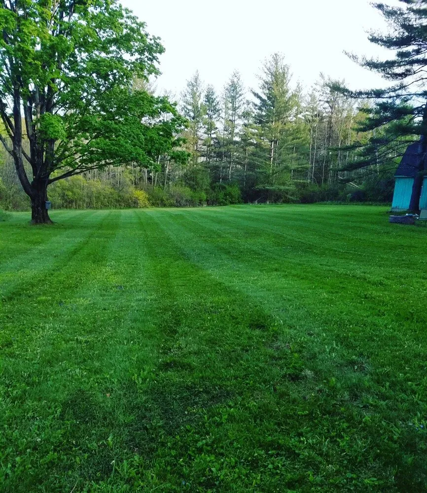 Reliable garden landscaping in Londonderry, VT by Sun and Snow