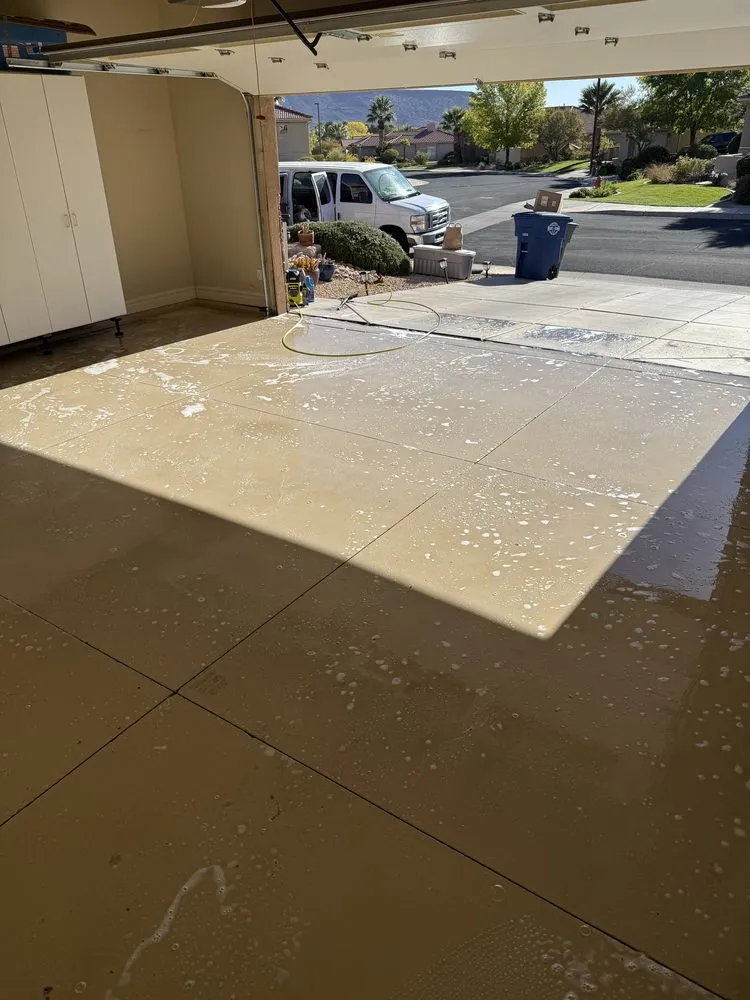 Trusted lawn mowing service for homes across Pleasant Grove, UT - Sun Brothers