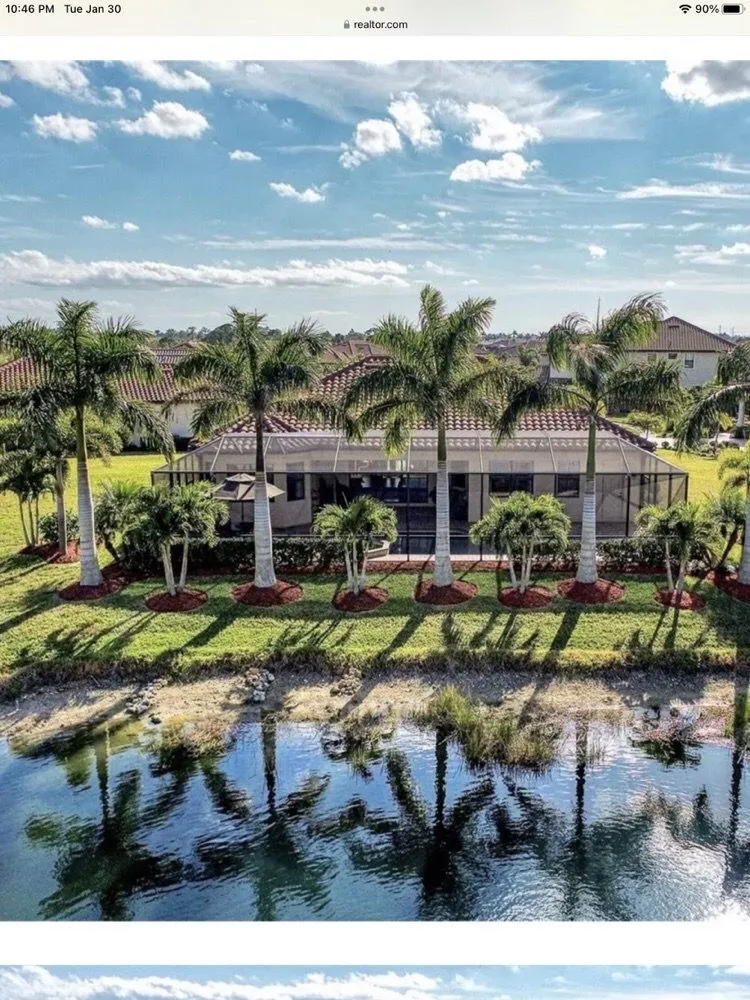 Professional yard cleanup service in Bokeelia, FL by Sun City Palms Landscaping