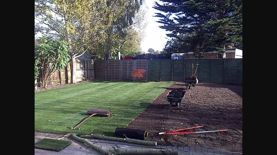 Professional garden landscaping in Cape Coral, FL by SUN Florida Landscaping