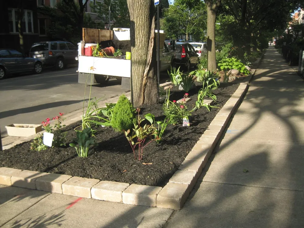 Expert landscape installation in Chicago IL, IL - Sun Landscape