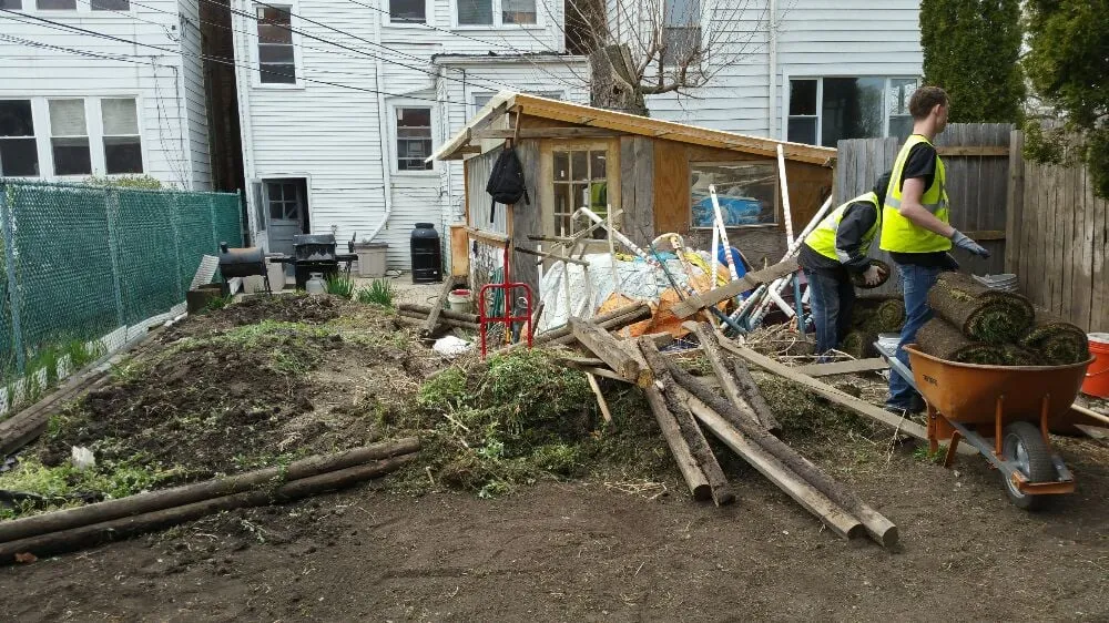 Professional garden landscaping experts serving Chicago IL, IL - Sun Landscape