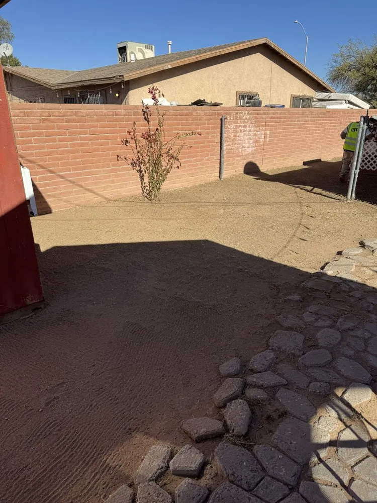 Top-rated lawn care service for residential properties in Tucson, AZ by Sun N Bear Landscaping and Power Washing