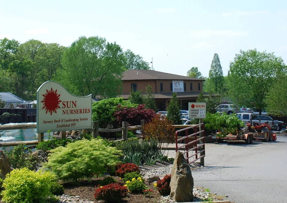 Expert yard maintenance for beautiful yards across Woodbine, MD - Sun Nurseries