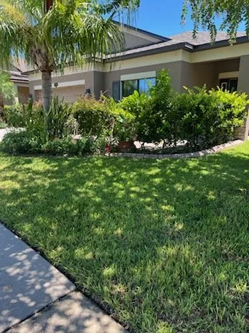 Professional landscape installation experts serving Riverview, FL - Sun State Lawn Services