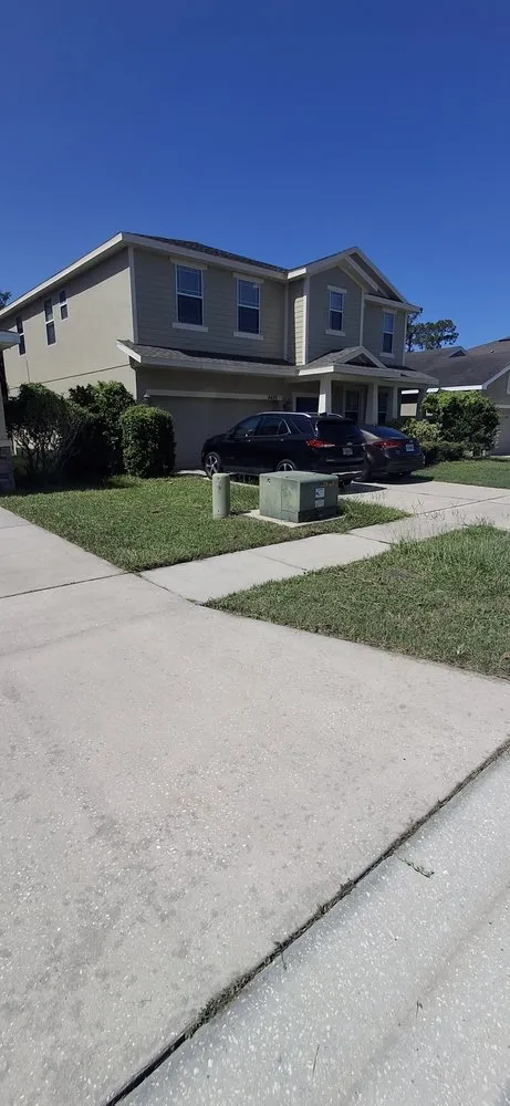 Affordable landscaping services near you in Riverview, FL by Sun State Lawn Services
