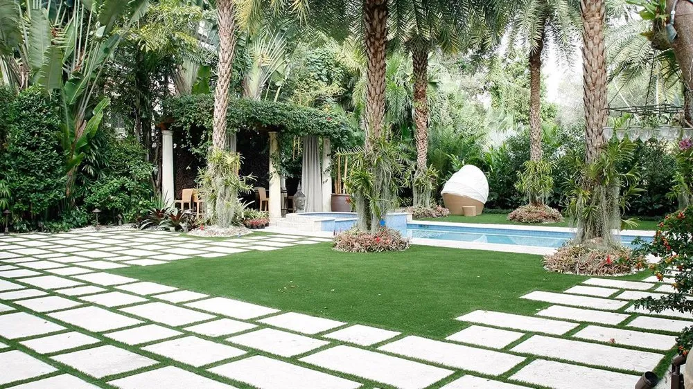 Custom landscaping services for residential properties in Las Vegas, NV by Sun Turf