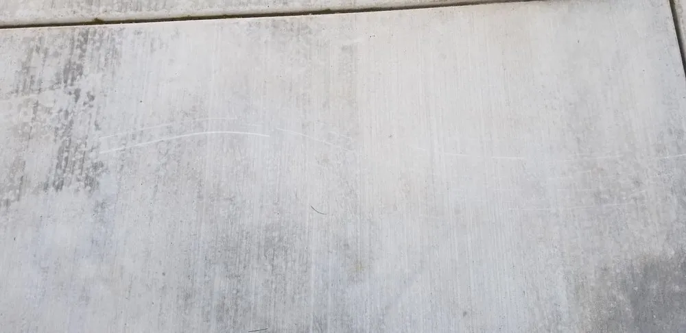 Local lawn mowing service in Las Vegas, NV - Sun Turf