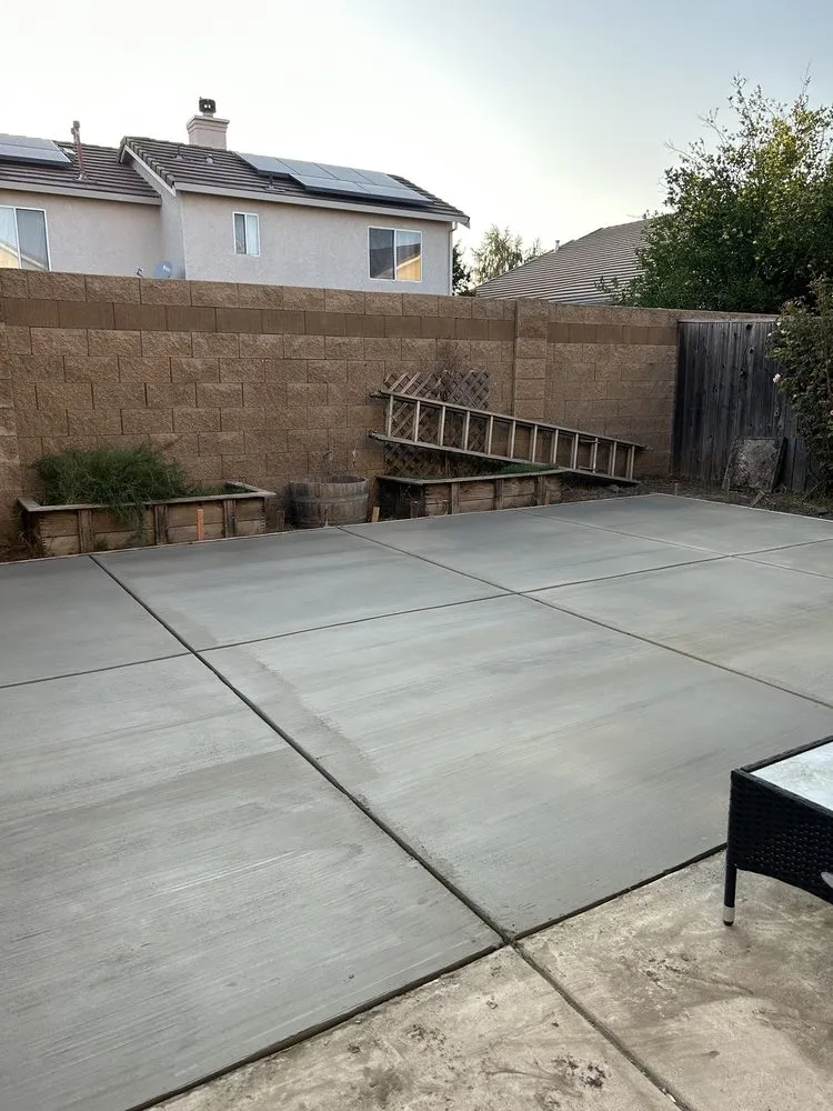 Affordable residential landscaping in Stockton, CA by Sun Valley Landscaping and Concrete