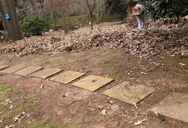 Expert yard maintenance experts serving Powder Springs, GA - Sun Valley Landscaping