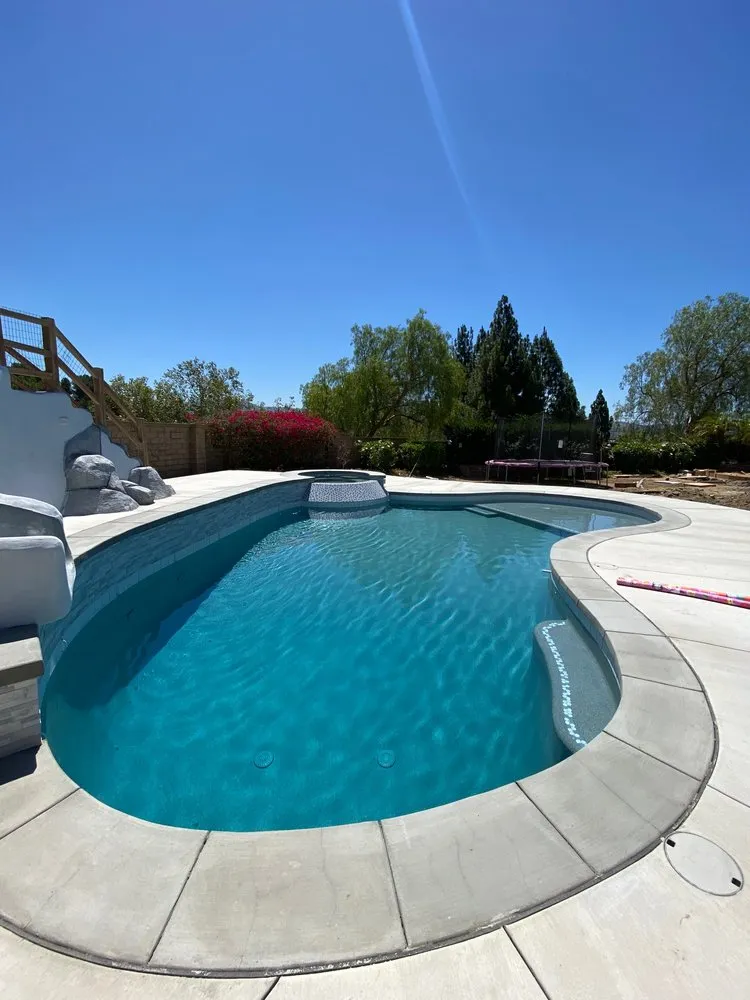 Custom garden landscaping for beautiful yards in Frisco, TX by SunBum Pools